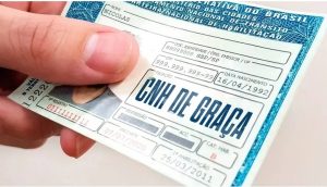 CNH Social: saiba se você tem direito a tirar habilitação de graça